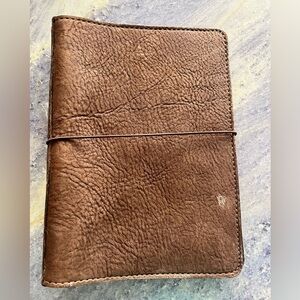 New Chic Sparrow A5 Number 5 Travelers Notebook Folio Leather Cream Chocolate